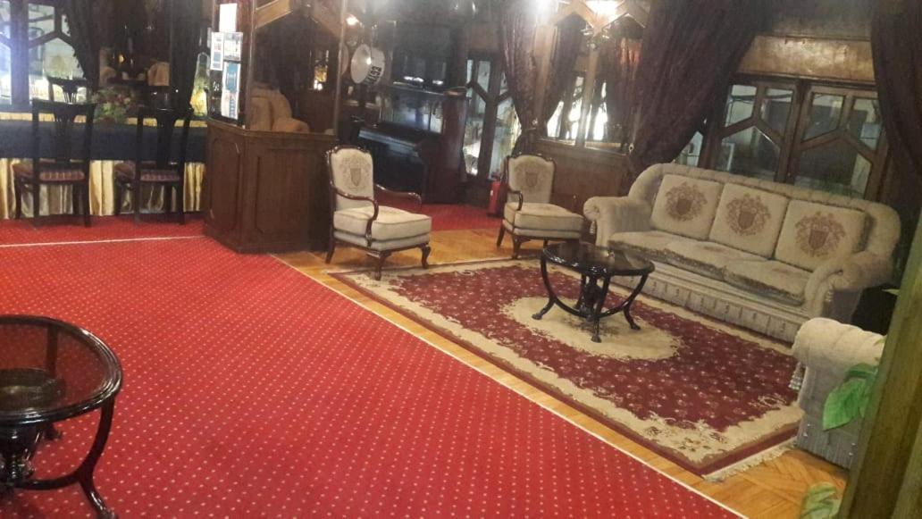 القاهرة فندق جراند أوتيل المظهر الخارجي الصورة